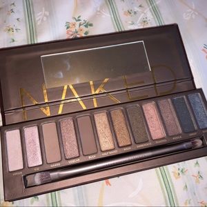 Urban Decay Naked Eyeshadow Palette